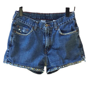 LUCKY Brand denim jean shorts with daisies. Women’s size 4